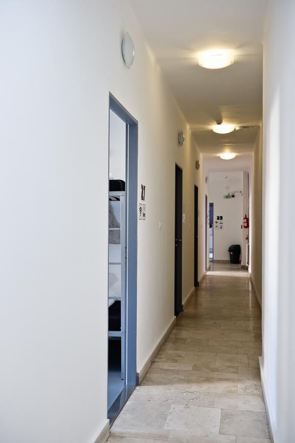 Lol Boutique Hostel City Center بودابست المظهر الخارجي الصورة