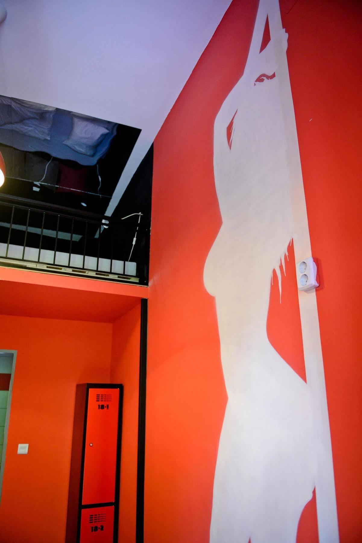 Lol Boutique Hostel City Center بودابست المظهر الخارجي الصورة