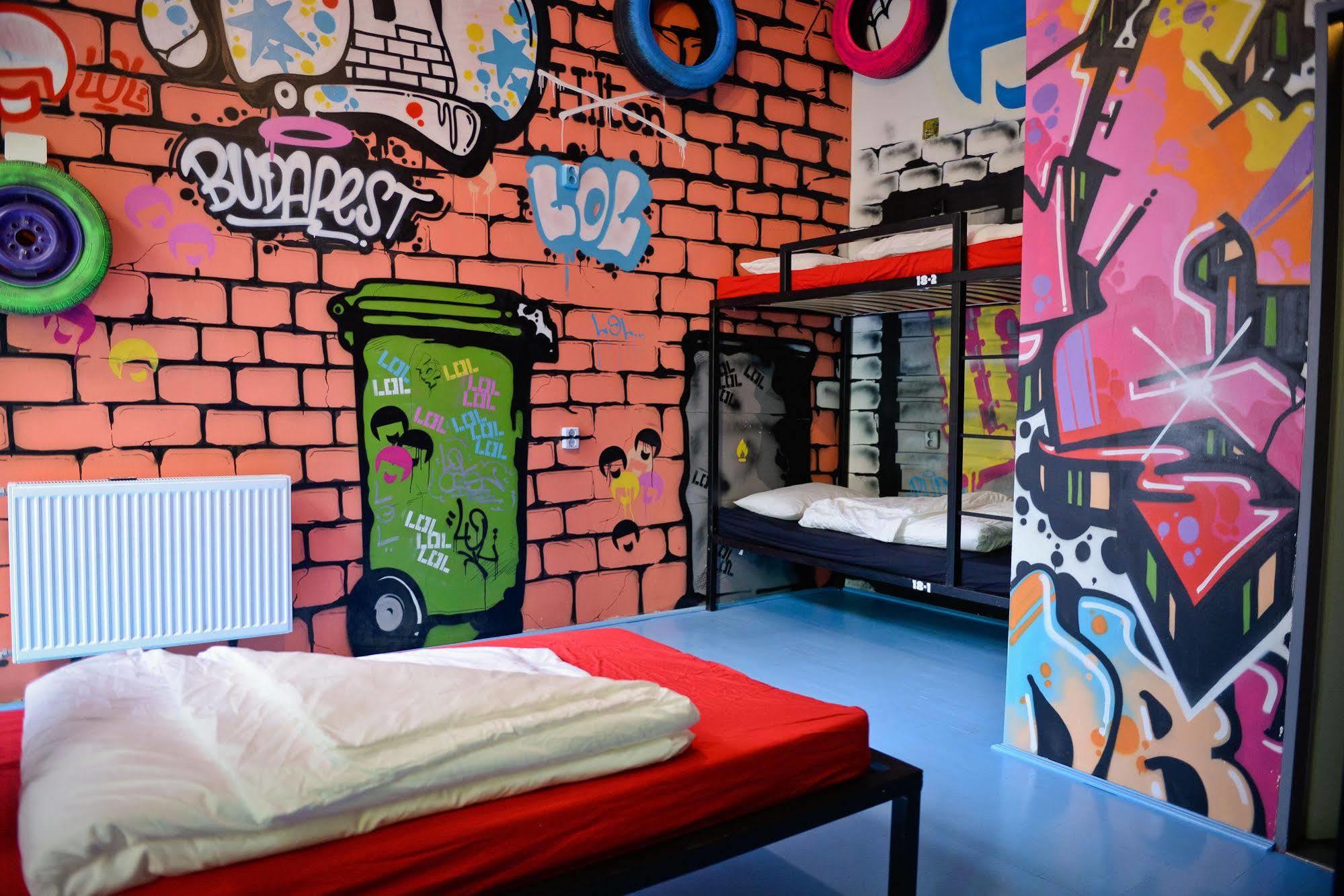 Lol Boutique Hostel City Center بودابست المظهر الخارجي الصورة