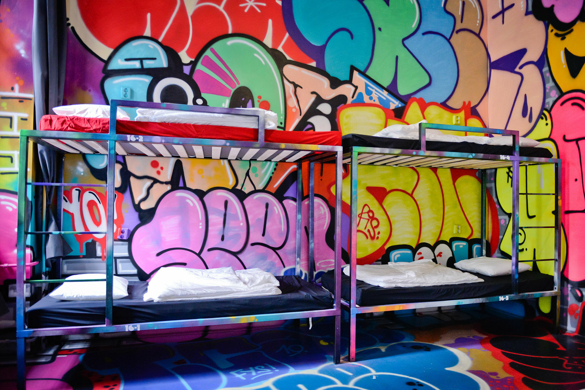 Lol Boutique Hostel City Center بودابست المظهر الخارجي الصورة